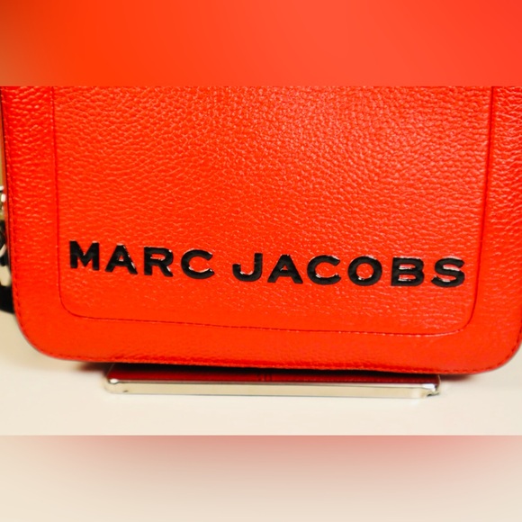 MARC JACOBS CROSSBODY LUNBOX PURSE NWOT - Picture 13 of 15